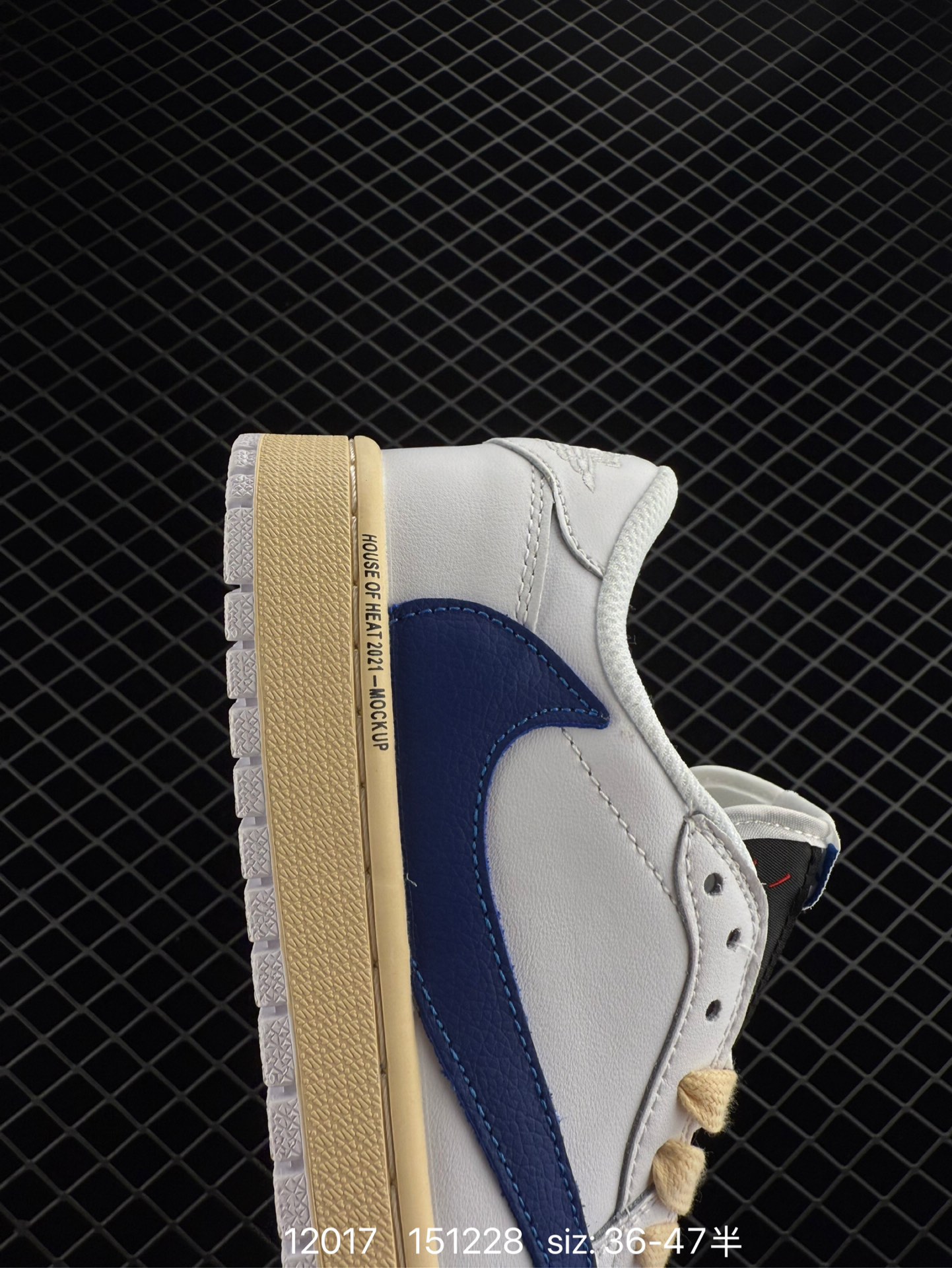 Travis Scott x Air Jordan 1 ” Reverse Mocha “